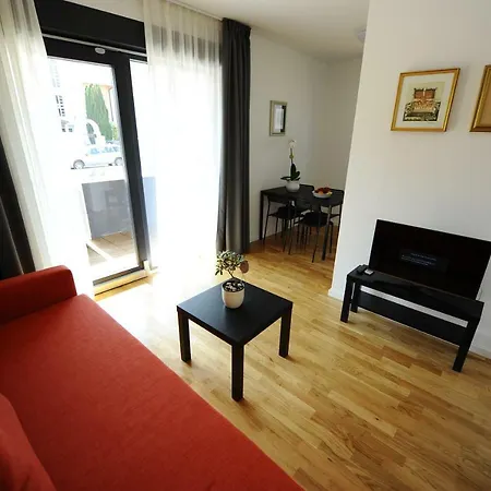 58 Apartment Split