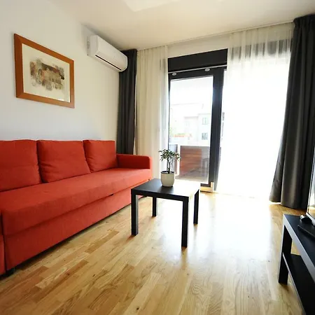 58 Apartment