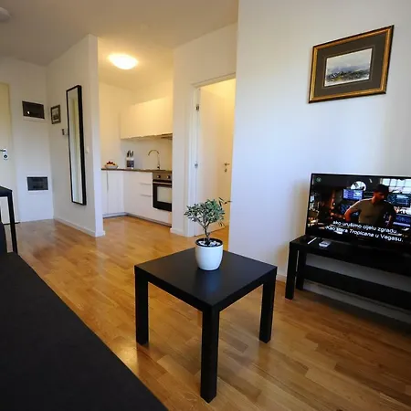 58 Apartment