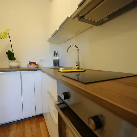 Apartment 58